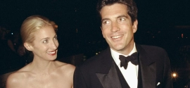 John F. Kennedy Jr. in Carolyn Bessette: zakaj bosta vedno modni ikoni